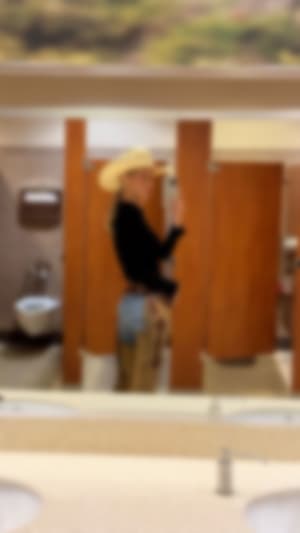 Locked content preview