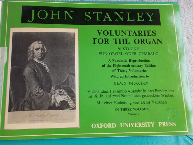 Voluntaries for the Organ, Volume 1: A Facsimile Reproduction of the 18th Century Edition of Thirty Voluntaries
