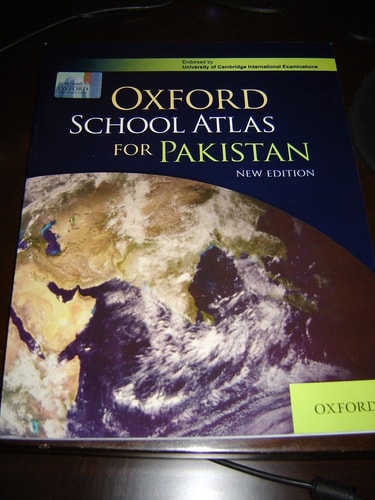 Oxford School Atlas for Pakistan
