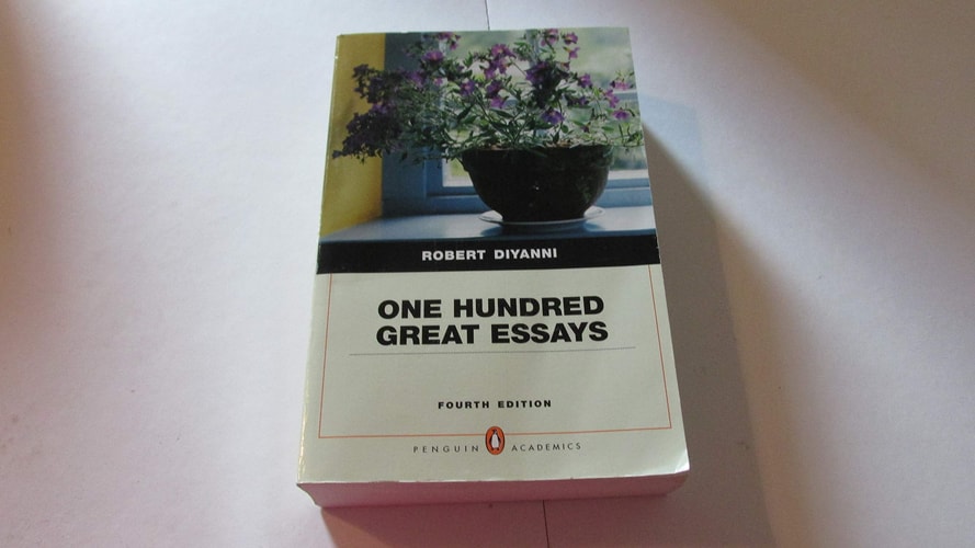 One Hundred Great Essays