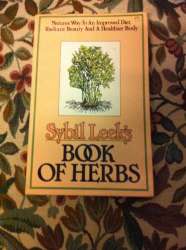 Sybil Leek's Book of Herbs