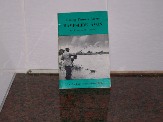 Hampshire Avon (Fishing Famous Rivers)