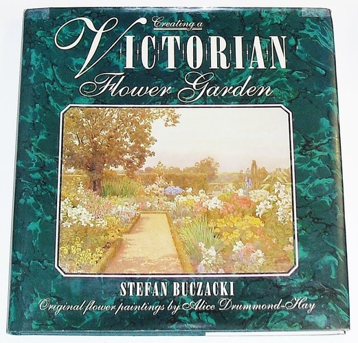 Edition published by Weidenfeld & Nicholson