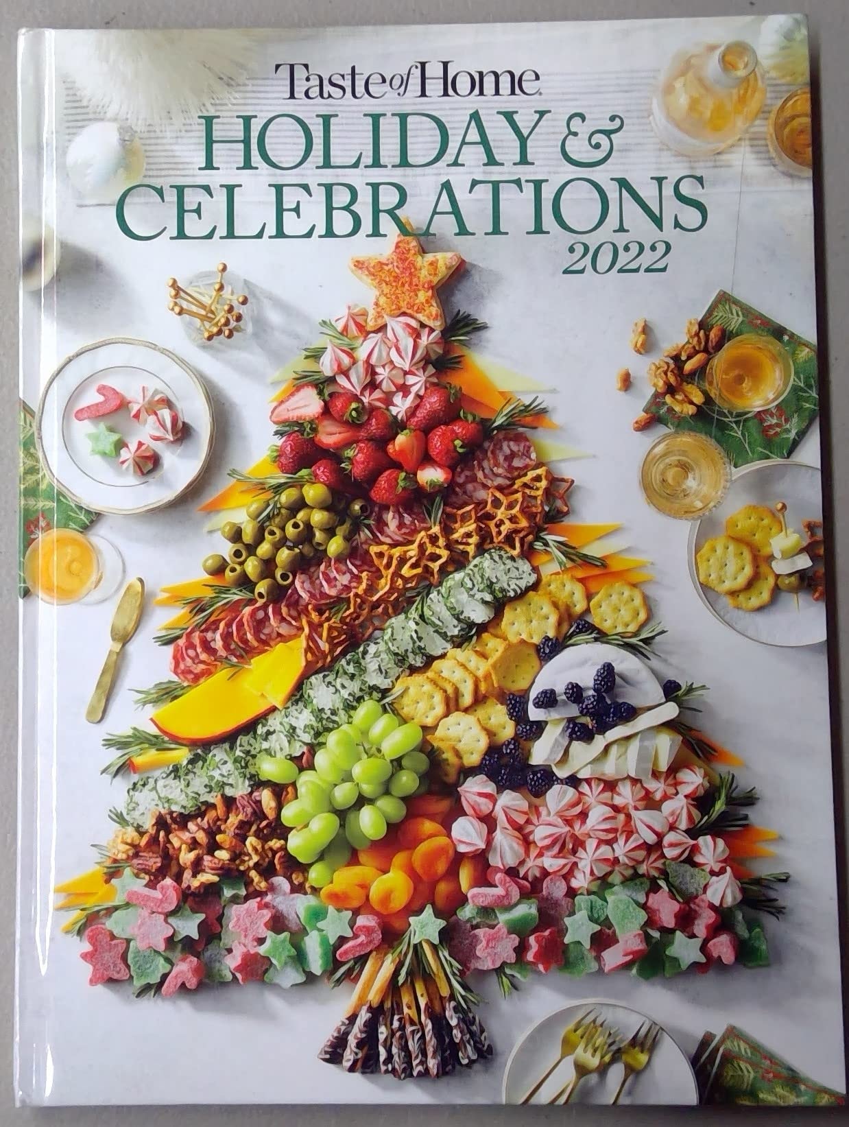 Taste of Home Holiday & Celebrations 2022