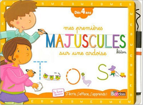 Mes premières Majuscules bâton sur une ardoise Dès 4 ans