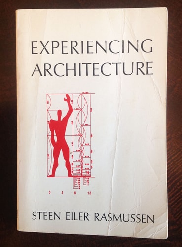 Experiencing Architecture