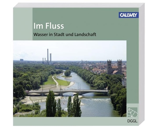 Im Fluss Wasser in Garten und Landschaft
