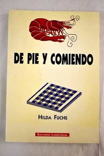 De Pie y Comiendo