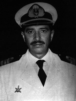 Desde El Frente: Batallon de Infanteria de Marina No. 5. (Laws of the South Pacific Series)