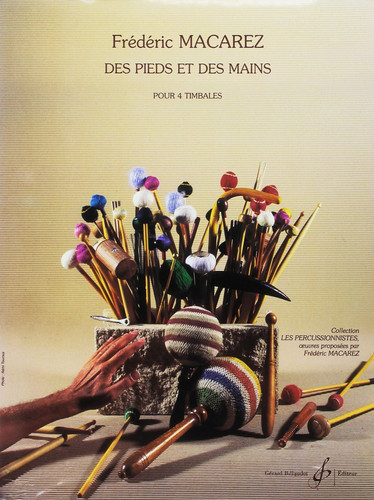 DES PIEDS ET DES MAINS