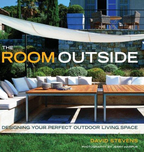 The room outside