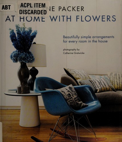 Jane Packer at Home with Flowers