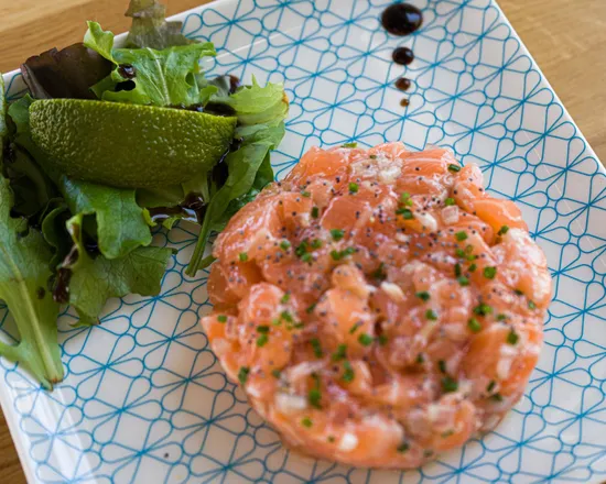 Tartare de saumon mariné