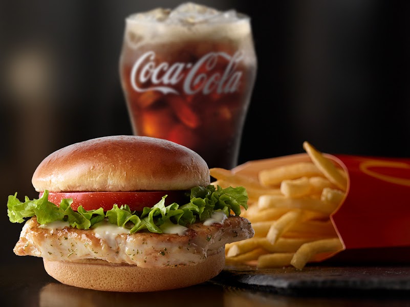 McDonald's store photo