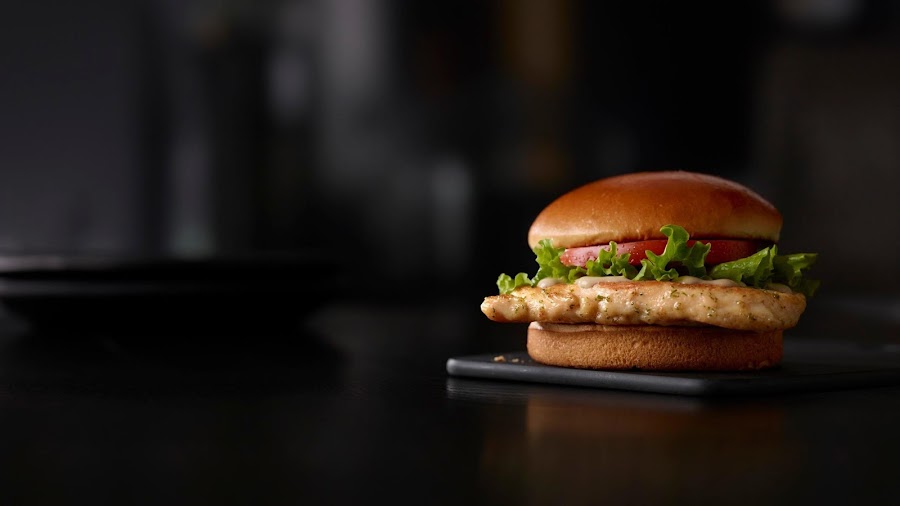 McDonald's store photo