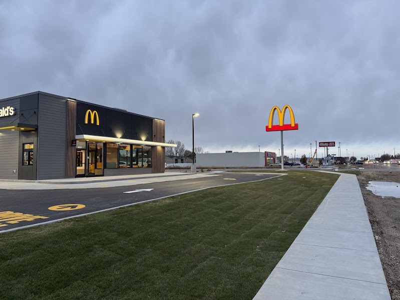 McDonald's store photo