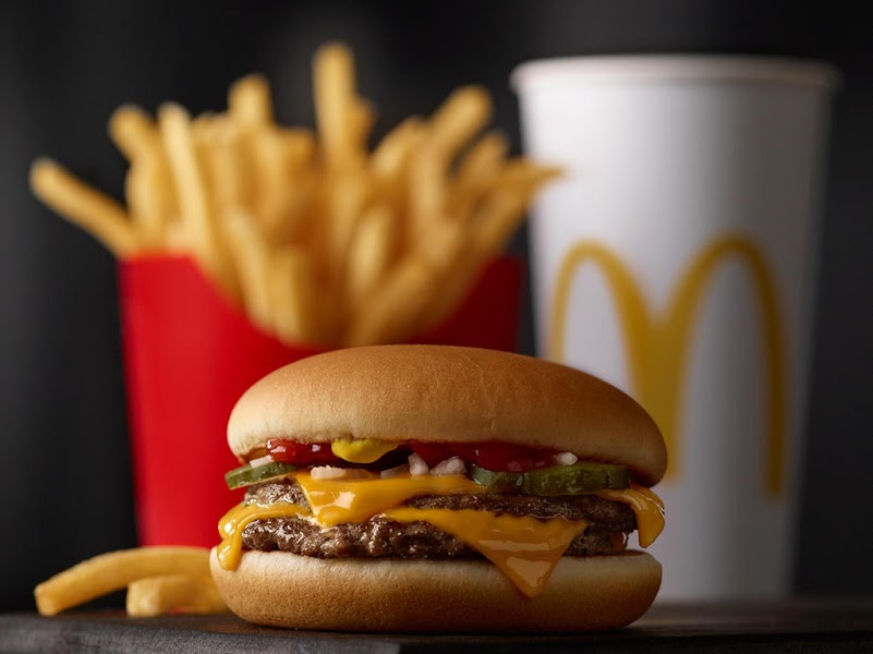 McDonald's store photo
