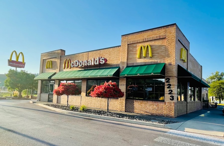 McDonald's store photo