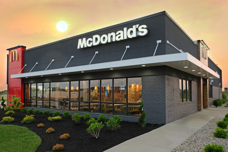 McDonald's store photo