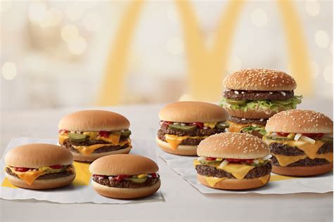 McDonald's store photo