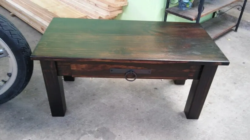 Mesa Ratona Maciza Con Cajón