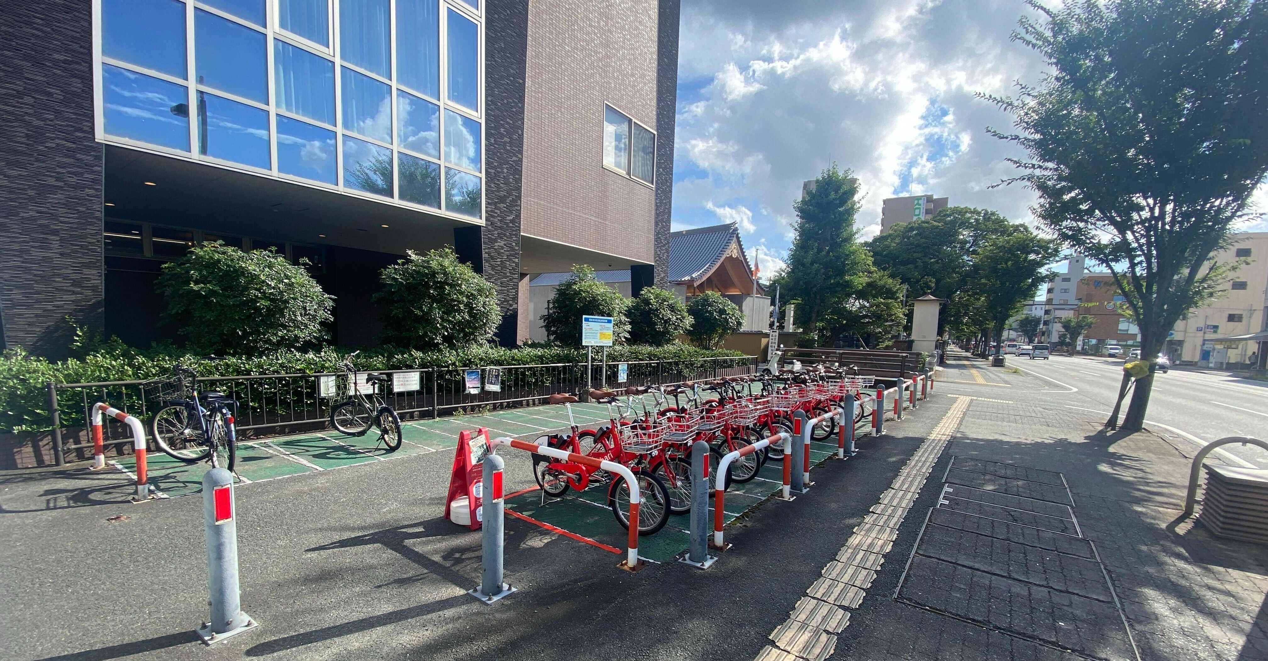 本荘駐輪場 Charichari(チャリチャリ)の施設画像1