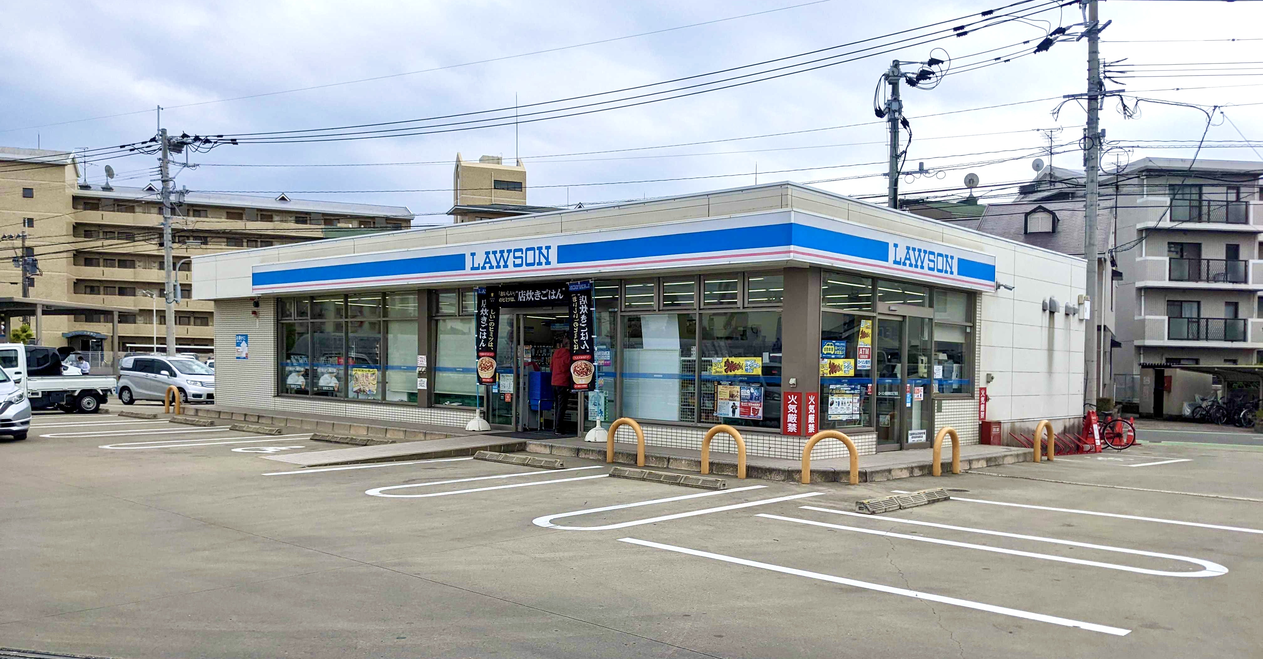 ローソン福岡南庄五丁目店 Charichari(チャリチャリ) image