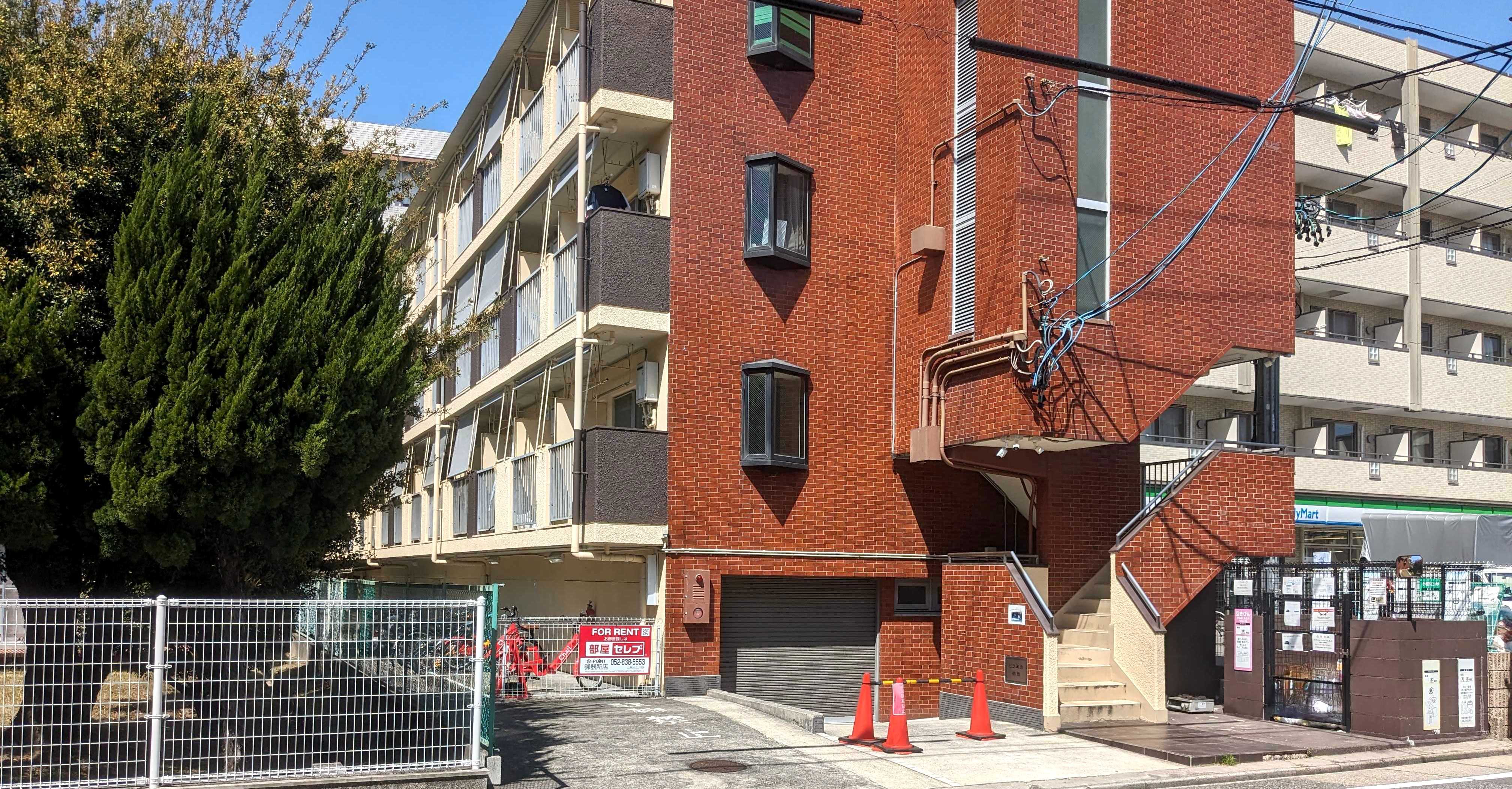 ビラ三秀鶴舞 Charichari(チャリチャリ)の施設画像1