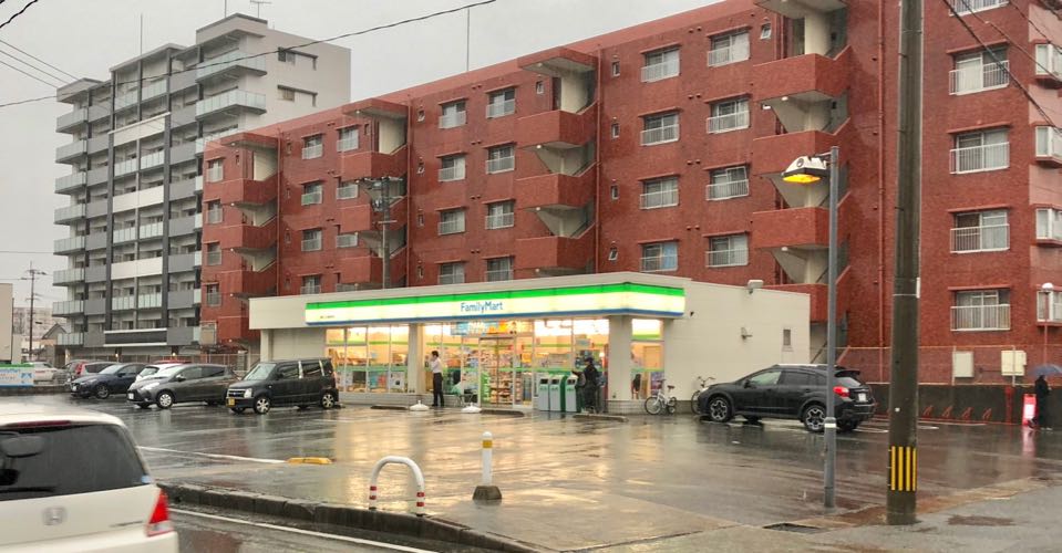 ファミリーマート福岡二又瀬新町店 Charichari(チャリチャリ) image