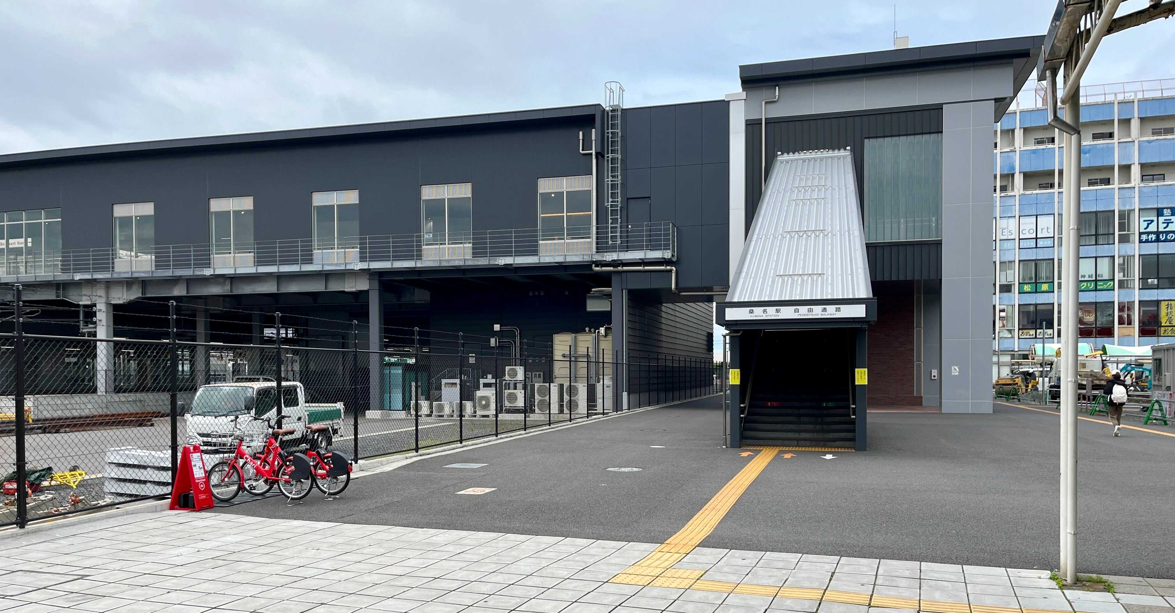 桑名駅東口 Charichari(チャリチャリ) image