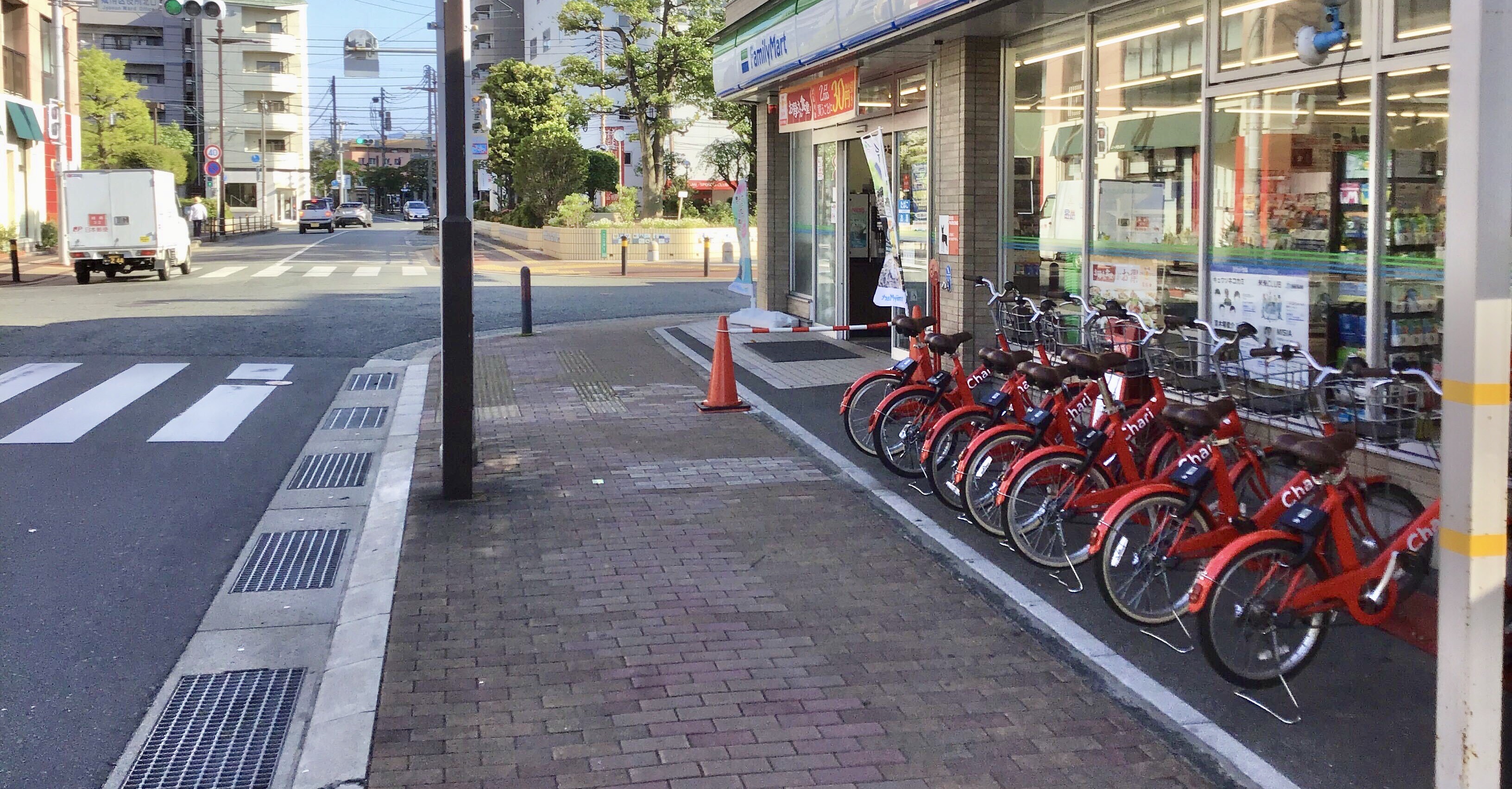 ファミリーマート福岡城南区役所前店 Charichari(チャリチャリ) image