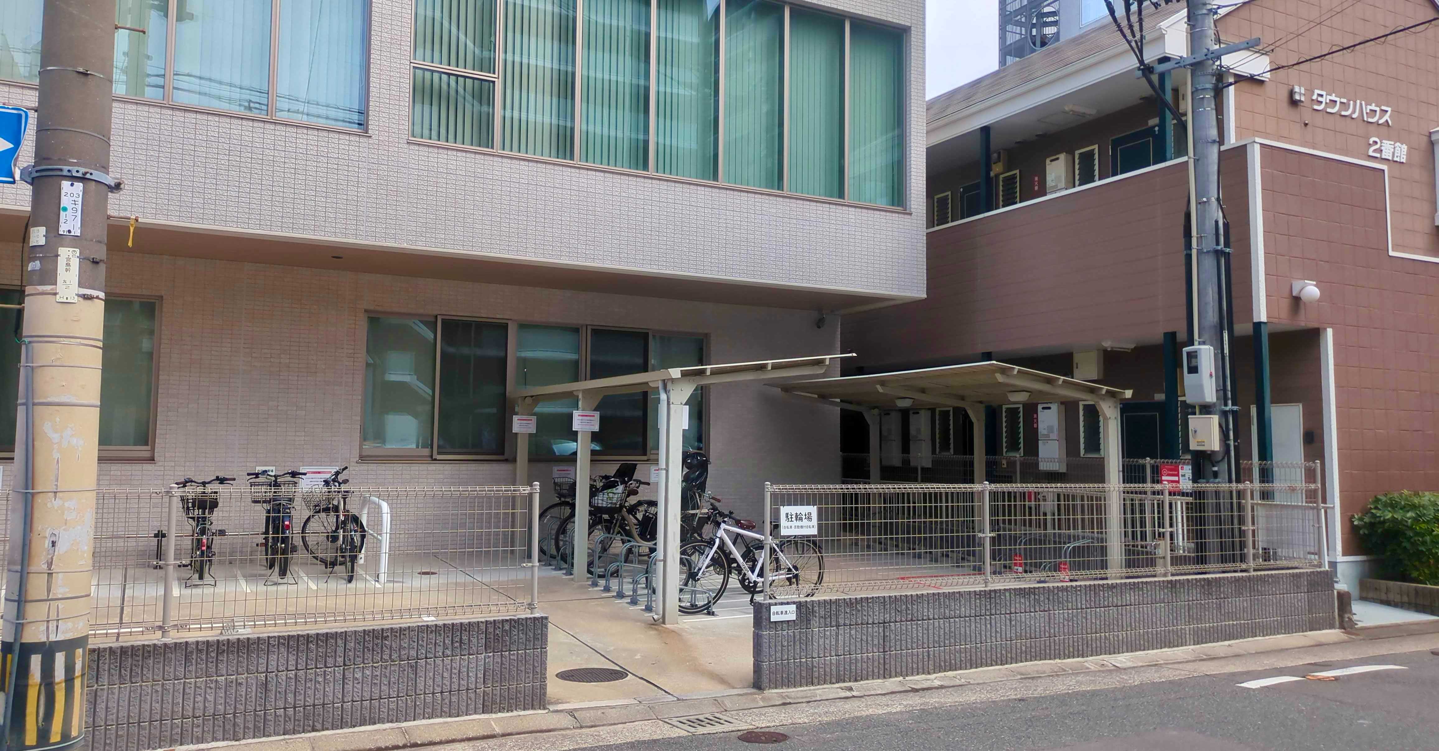 博多駅サウスビル Charichari(チャリチャリ)の施設画像1