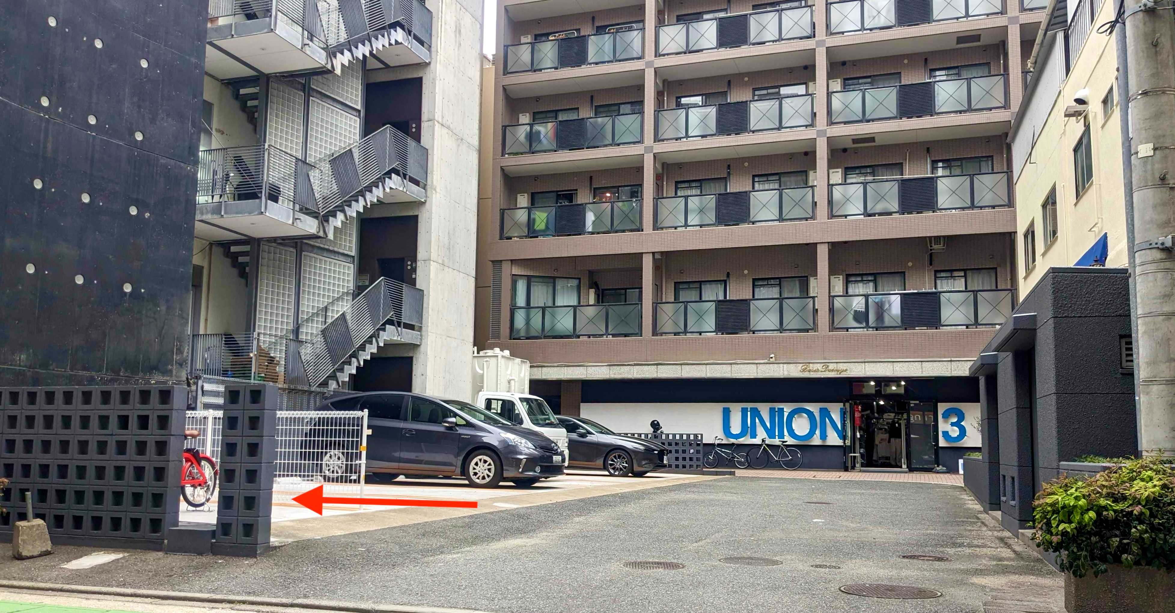 ベイシック大名 Charichari(チャリチャリ)の施設画像1