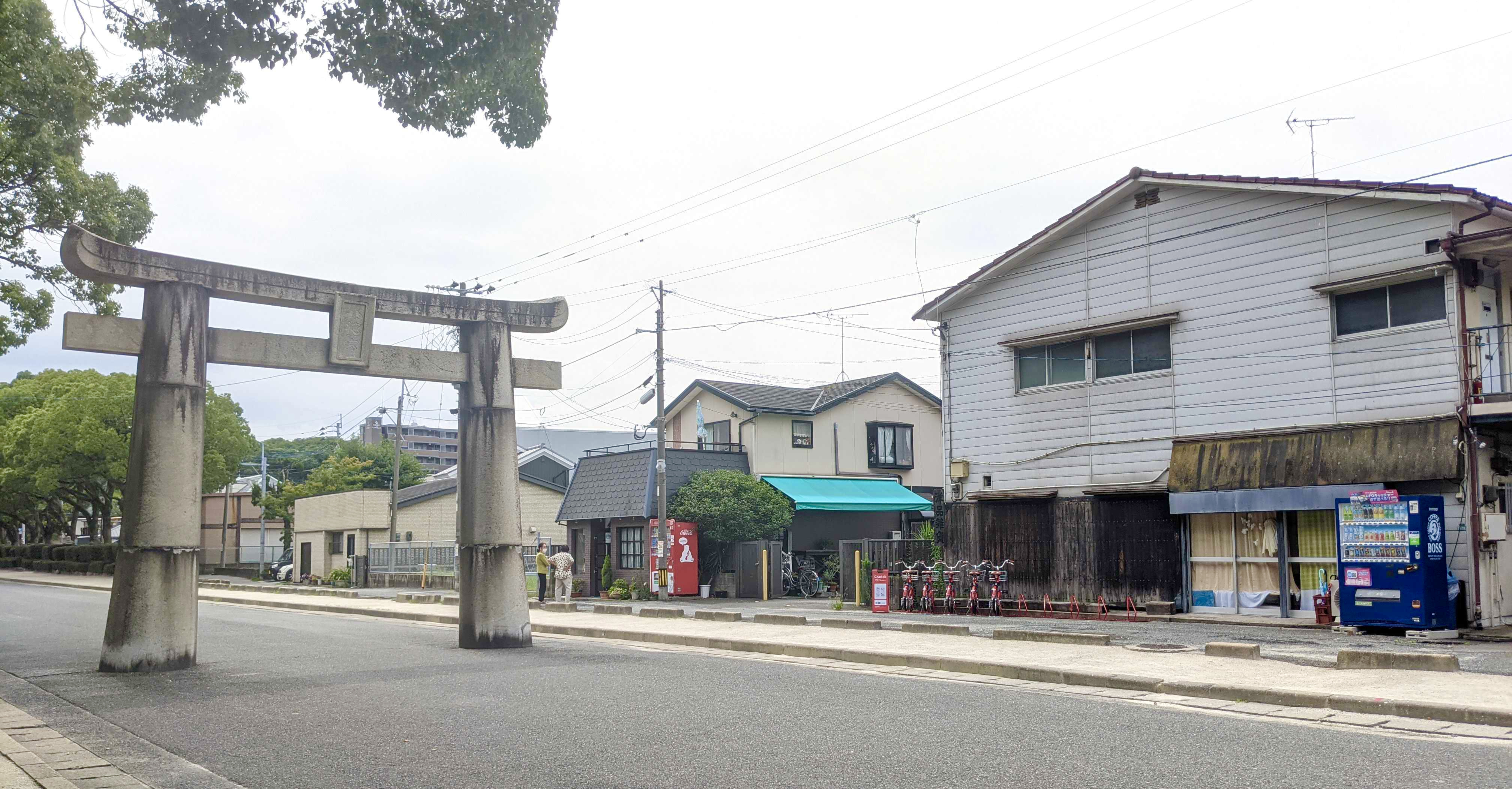 筥崎宮参道 【静香】前 Charichari(チャリチャリ)の施設画像1