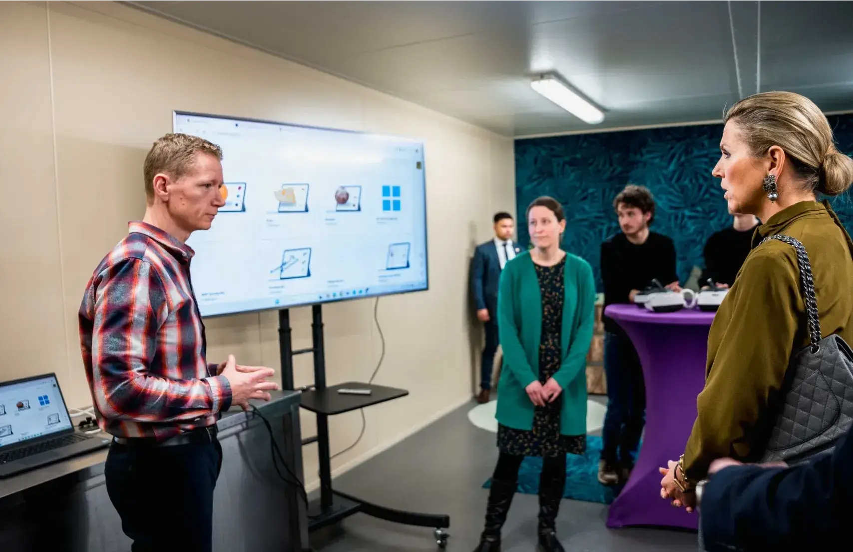 Koningin Máxima bezoekt SVO vakopleiding food