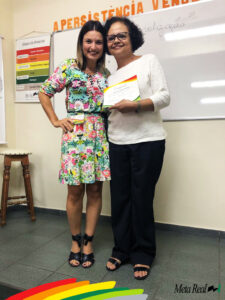 Silvia Santiago (aluna) e Debora Vival (orientadora Meta Real)