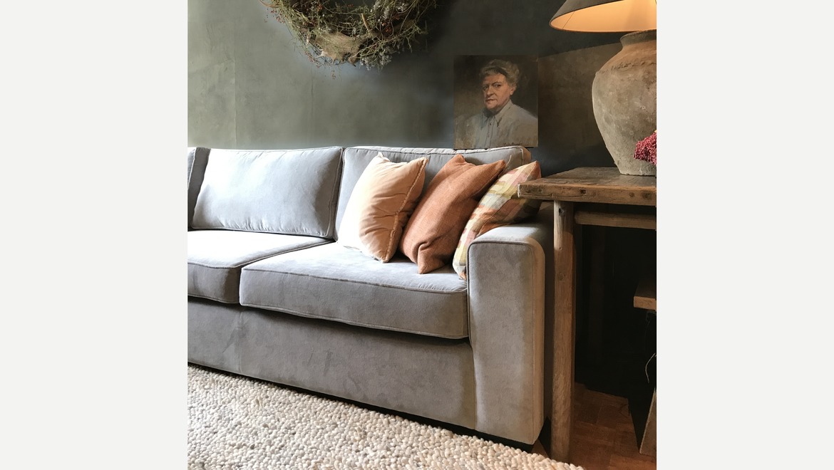 Loveseat in beige stof landelijke stijl brede zetel