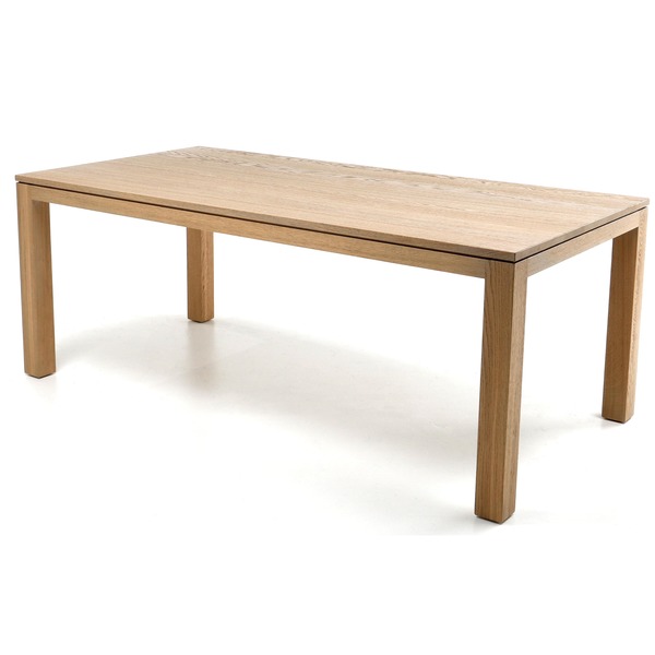 tafel in massieve eik met 4 hoekpoten