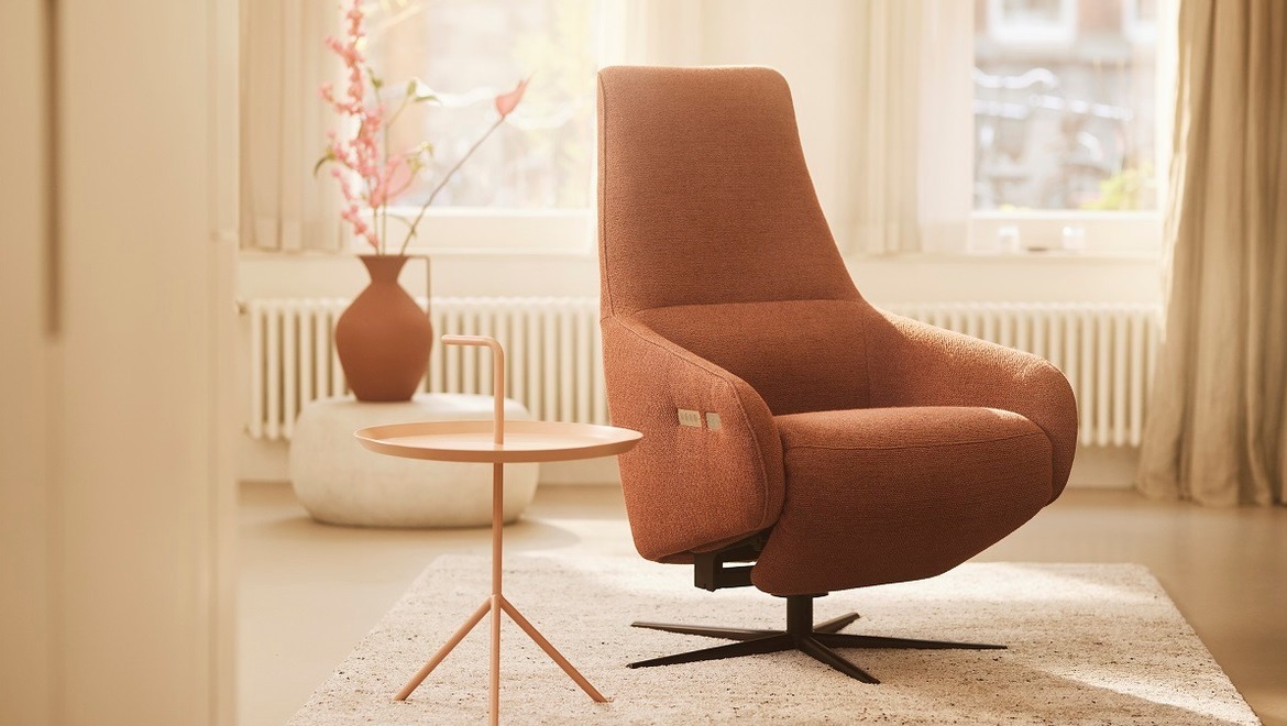 Elegante relax zetel elektrisch in leder bruin cognac modern