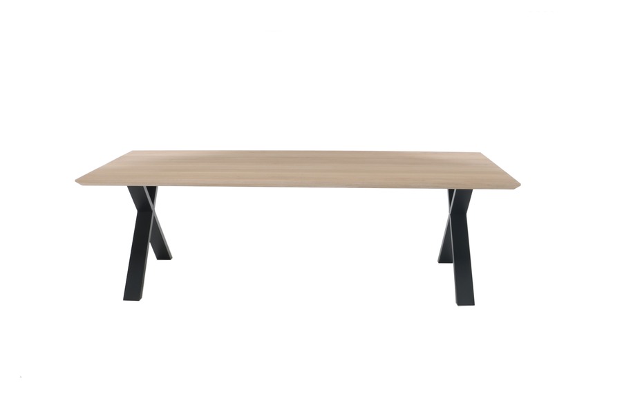 Tafel Ferro X-poot Tafels Industrieel Tijdloos Modern Naturel maatwerk