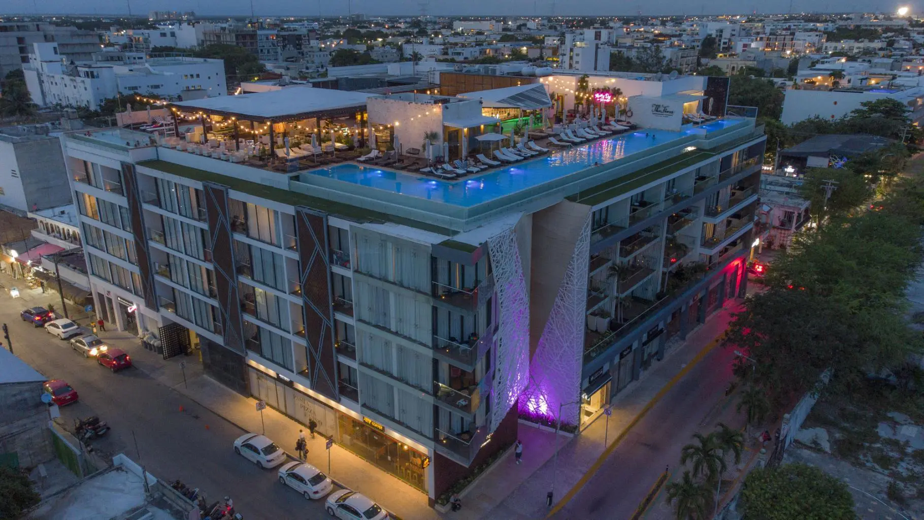 Exclusive condo-hotel 1br for sale in the heart Playa del Carmen