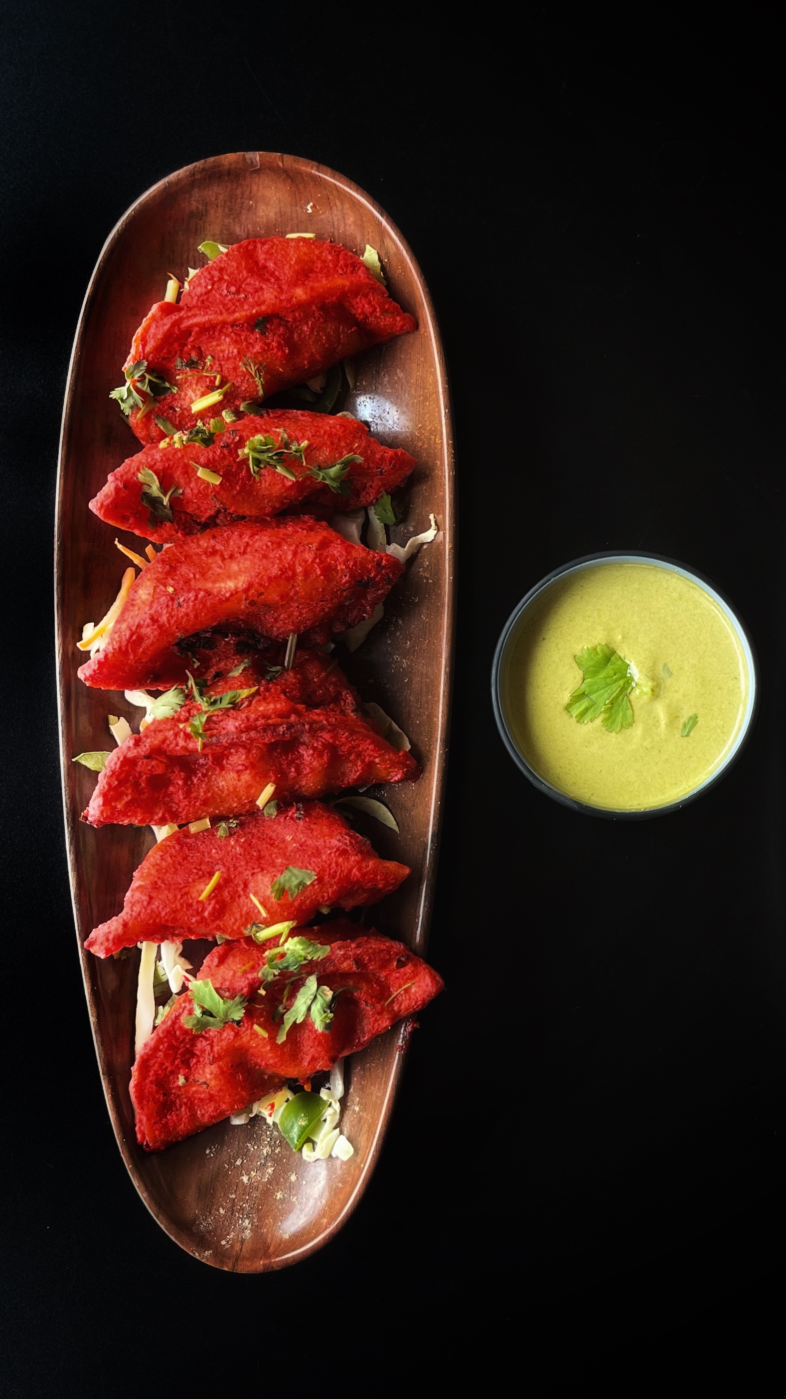 Tandoor Chicken Momos