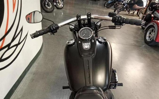 2014 Harley-Davidson® FXDF - Dyna® Fat Bob®