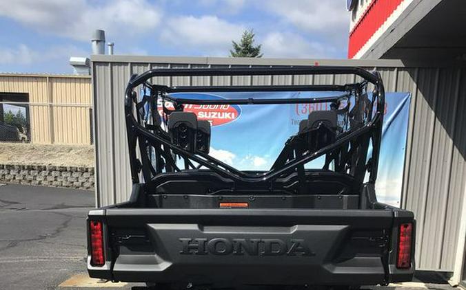 2023 Honda® Pioneer 1000-6 Deluxe Crew