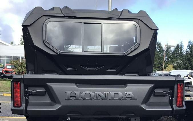 2023 Honda® Pioneer 1000-6 Deluxe Crew