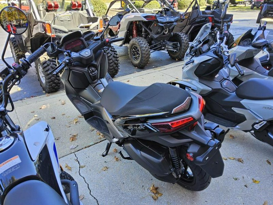 2025 Yamaha XMAX
