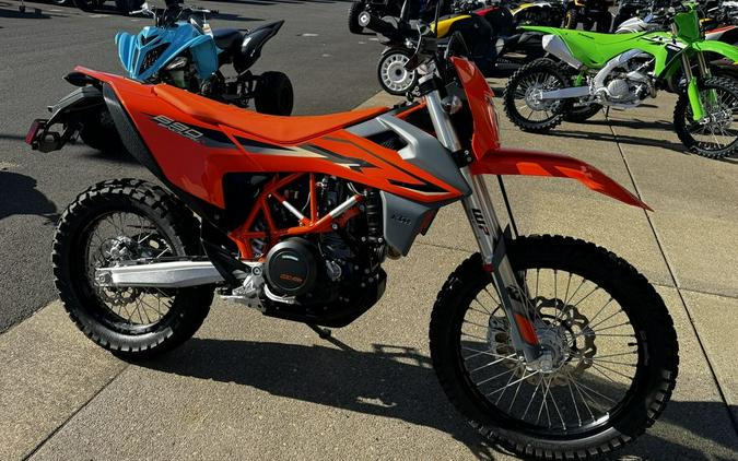 2024 KTM 690 Enduro R