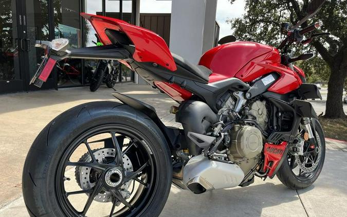 2025 Ducati Streetfighter V4 Red