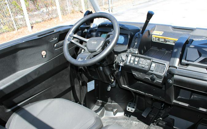 2024 Can-AM DEF MAX XMR 65 HD10