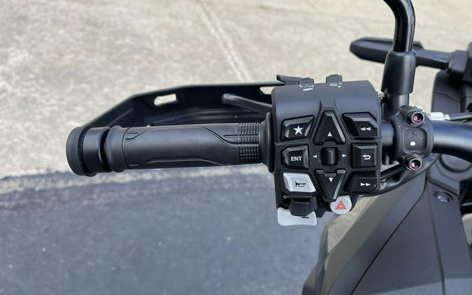 2025 Honda® Africa Twin DCT